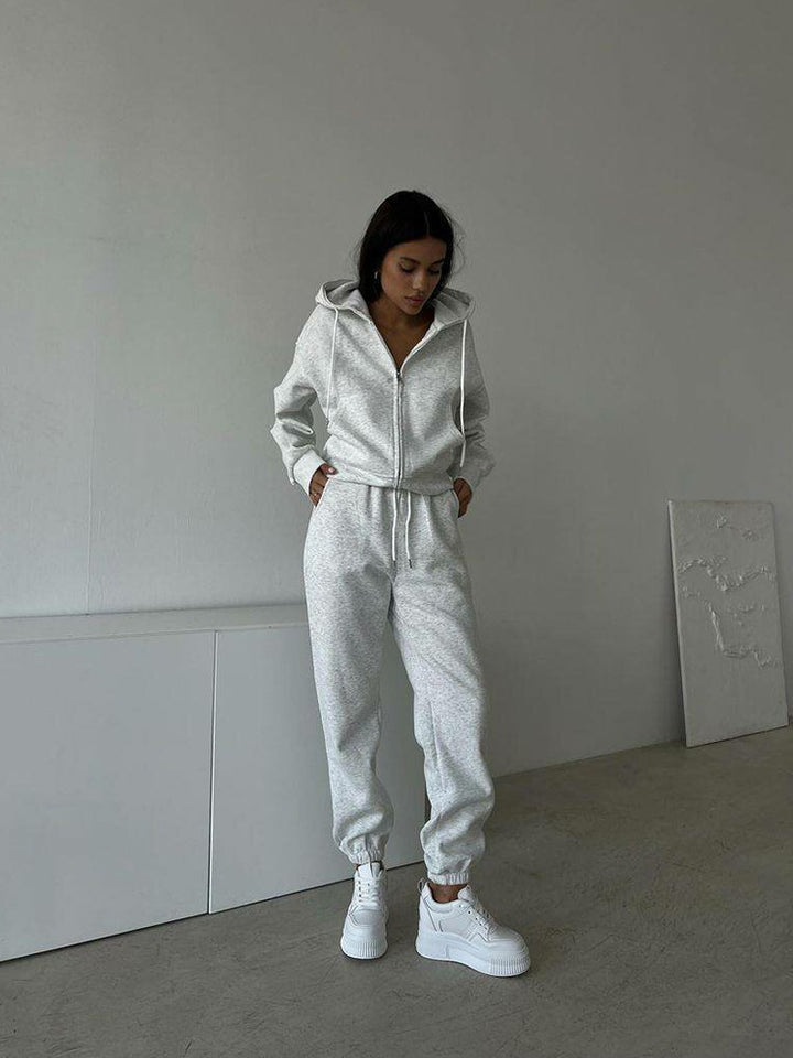 Damen lässiges Kapuzen-Sweatshirt und Jogginghose Set in Oversize-Passform mit Reißverschluss und Kängurutasche – Avérine