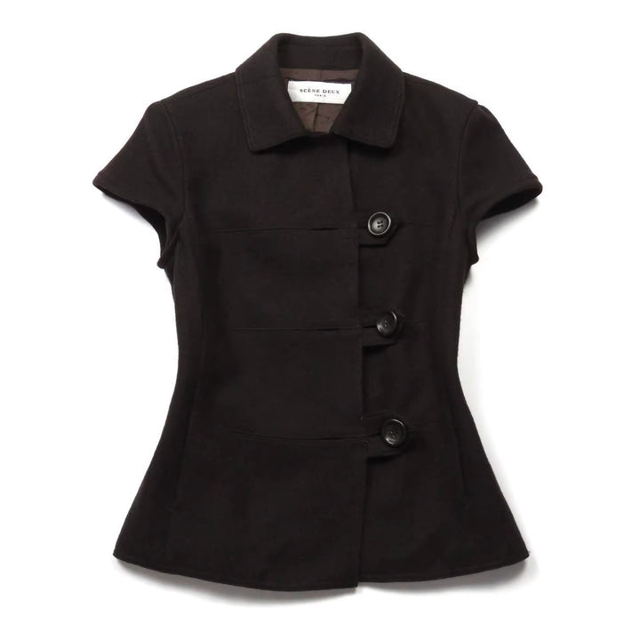 Damen Figurumspielende Kurzarmjacke mit Knopfdetails Echo Archiv