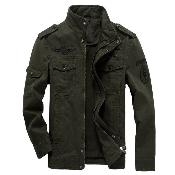 Herren Leichte Canvas-Utilityjacke im Military‑Look mit Stehkragen, Epauletten und Brustpattentaschen Echoarchiv