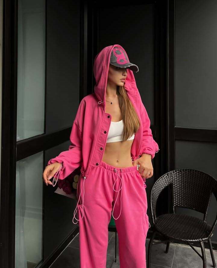 Damen Loungewear-Set mit Oversize-Kapuzenjacke und taillenhohen Sweatpants – Auréline