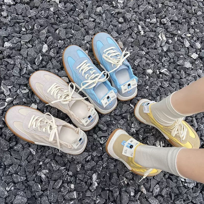 Damen Sportliche Sneaker mit einzigartiger Schnürung Echo Archiv