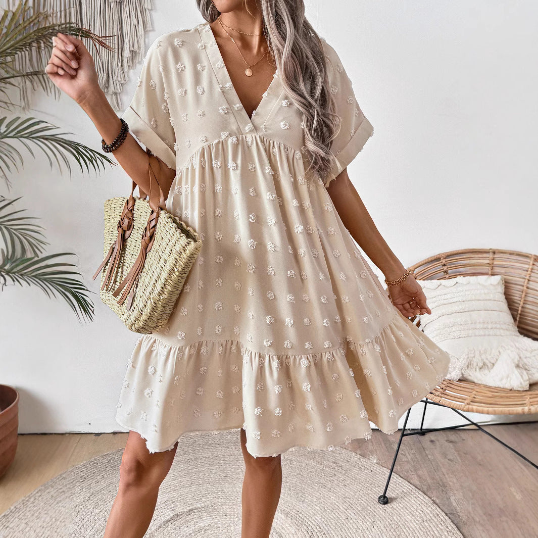 Damen Verspieltes Sommerkleid mit V-Ausschnitt und Rüschensaum Echo Archiv