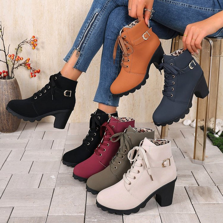 Damen nan knöchelhohe Schnür-Stiefelette mit seitlichem Reißverschluss, dekorativer Gürtelschlaufe, mittelhohem Blockabsatz und profilstarker Laufsohle Echo Archiv