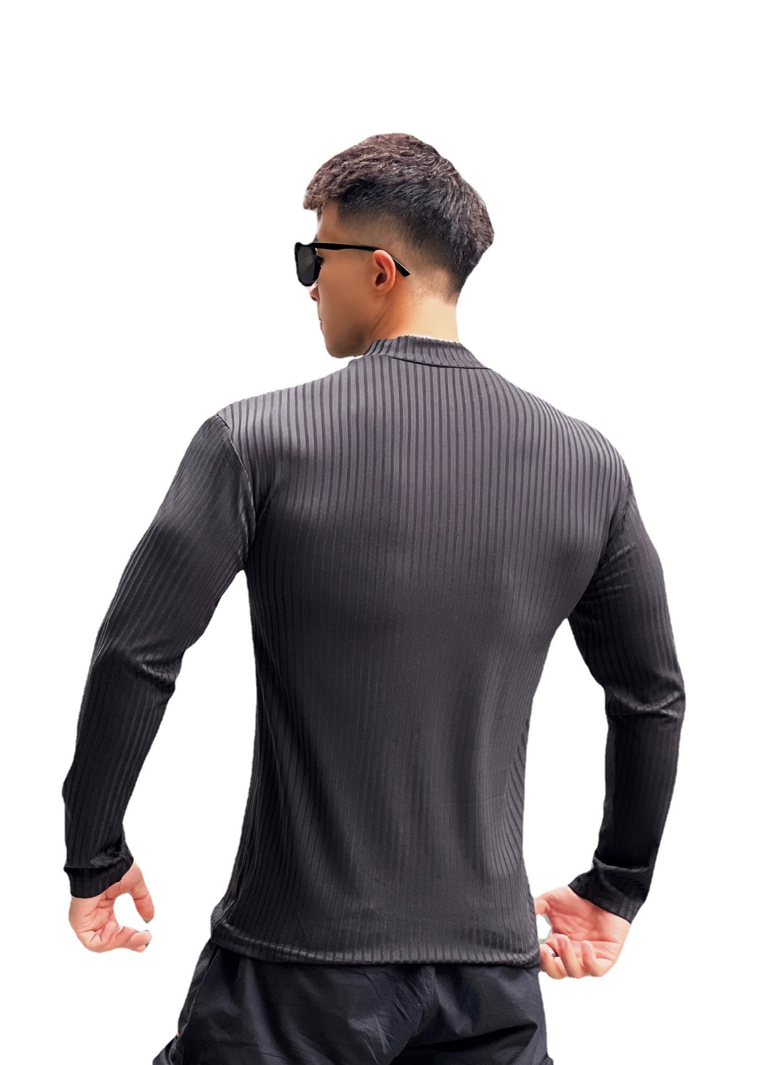 Herren Elegantes Langarmshirt mit Stehkragen und Rippstruktur Echoarchiv