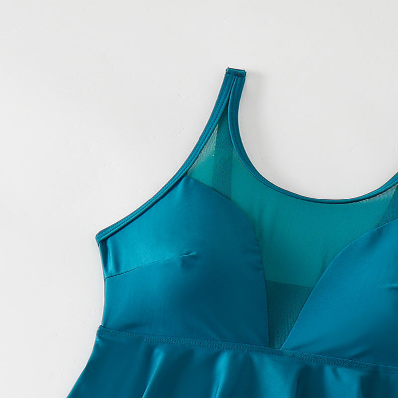 Damen sportliches Tankini-Set mit hoch geschnittenen Shorts Echo Archiv