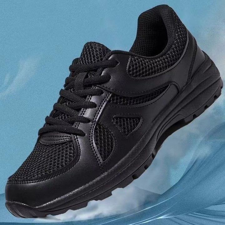 Herren Sportschuhe mit innovativem Dämpfungssystem Echoarchiv
