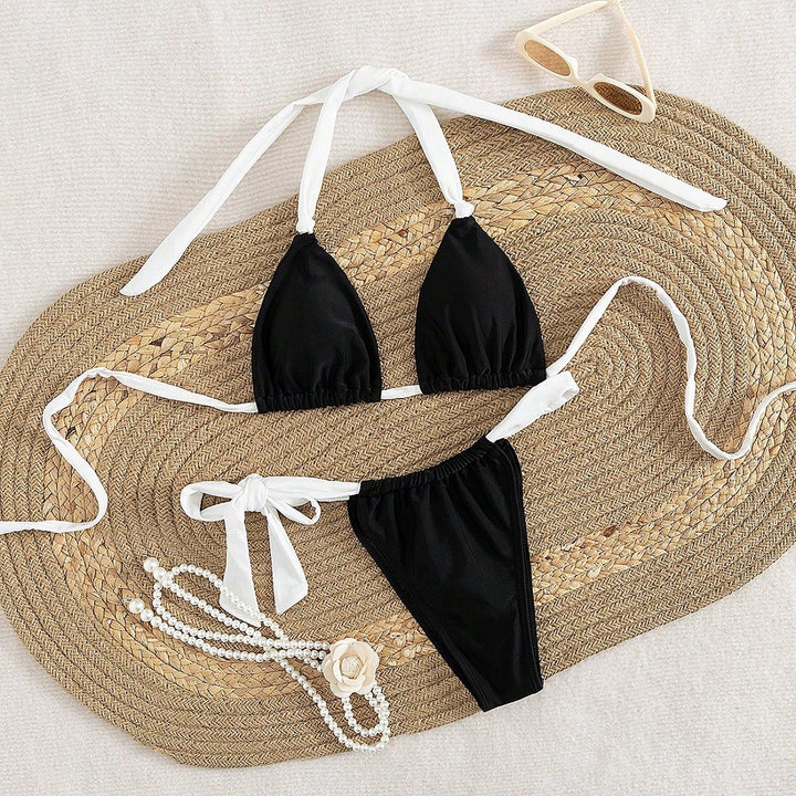Damen Triangel-Bikini mit verstellbaren Trägern und femininem Bindedetail Echo Archiv