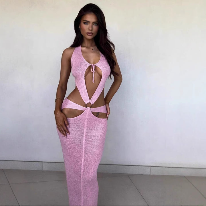 Damen High-Fashion Maxikleid mit tiefen Ausschnitten und Ringdetails Echo Archiv