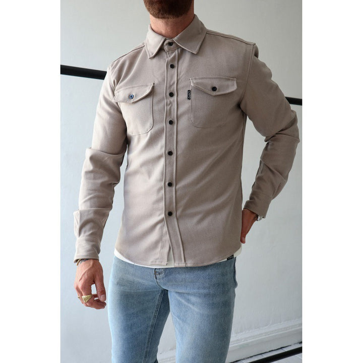 Herren Hemdjacke mit Brusttaschen und taillierter Passform – Taviero