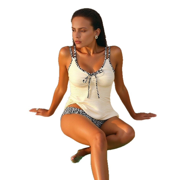 Damen Badebluse mit kombiniertem Hosen-Design Echo Archiv