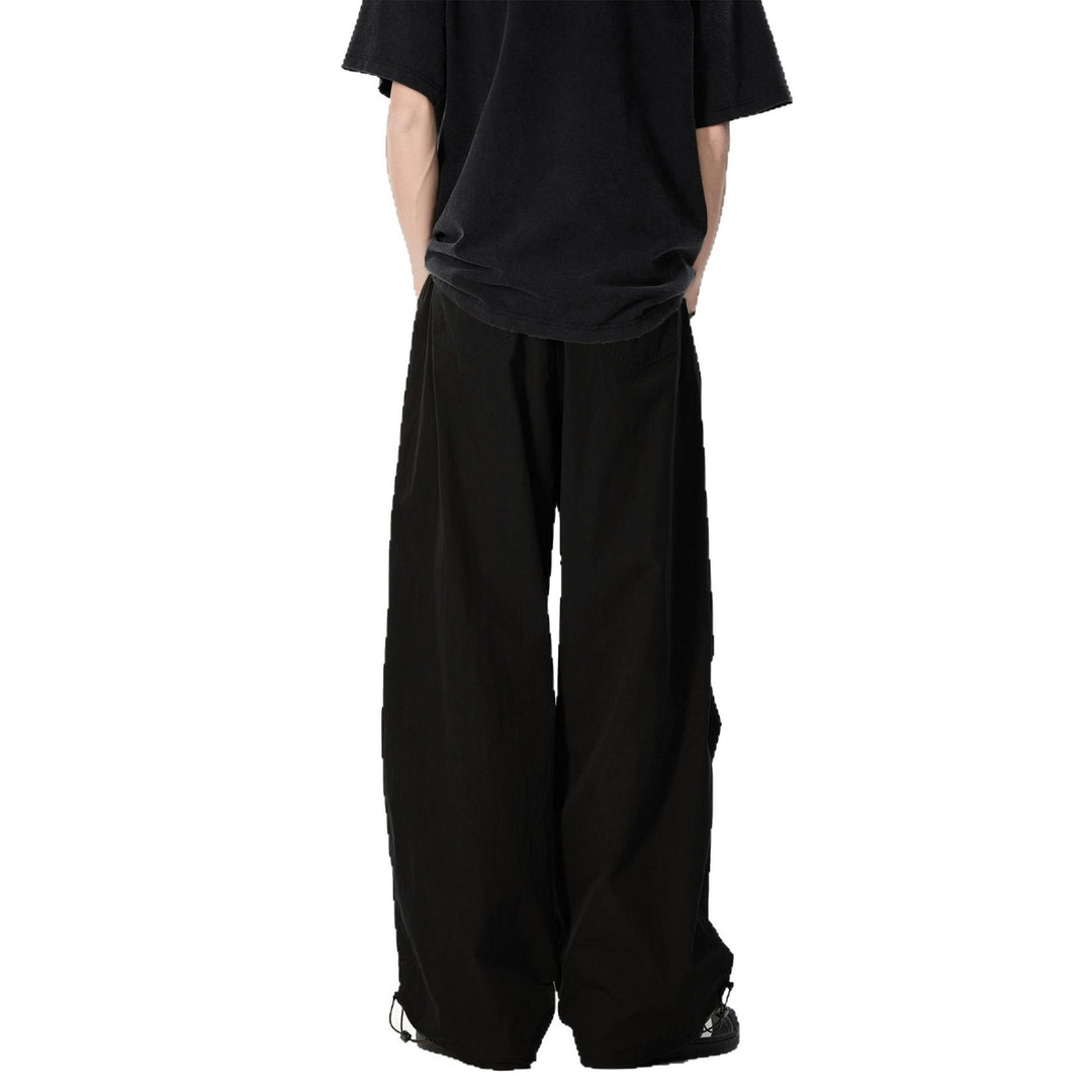 Herren Weite Utility-Cargohose mit Tunnelzugbund Knie‑Paneelen und verstellbarem Saum Echo Archiv