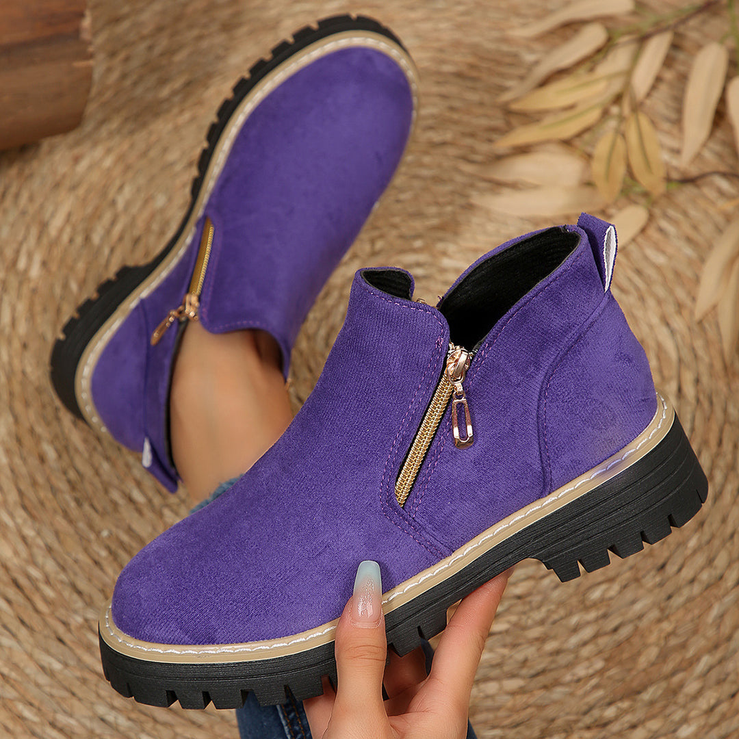 Damen Kurzschaft-Stiefelette aus Veloursoptik mit robust profilierter Sohle und seitlichem Reißverschluss – Varelle