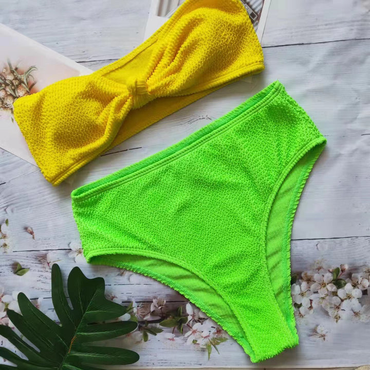 Damen Bandeau-Bikini-Set mit knotenfreiem Oberteil und bequemen Unterteilen Echo Archiv