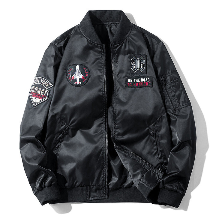 Herren Piloten-Bomberjacke mit Emblemapplikationen, leichtem Nylonaußenstoff und Ärmeltasche Echo Archiv