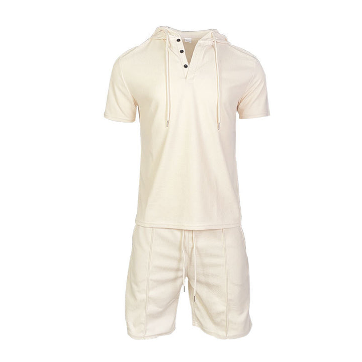 Herren Sportliches Kurzarm-Henley-Outfit mit Kapuze und Shorts Echoarchiv
