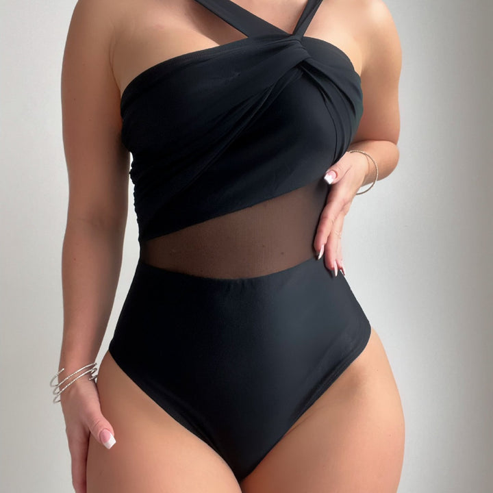 Damen Eleganter Einteiler Badeanzug mit Modernem Stoffmix Echo Archiv