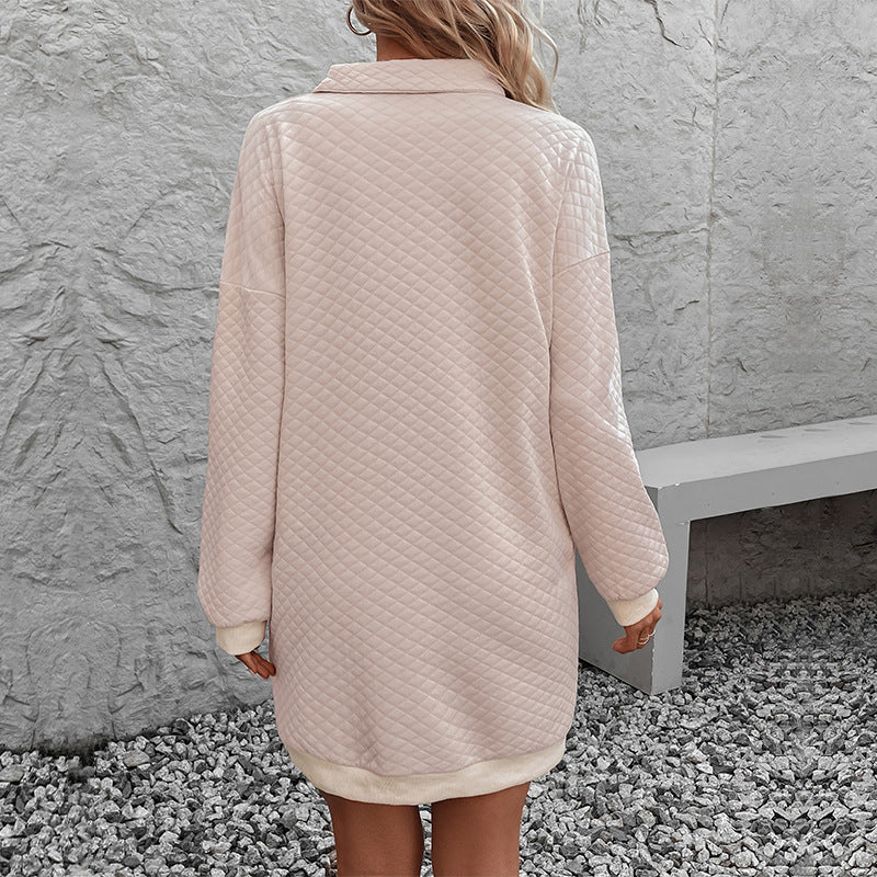 Damen Stepp‑Sweatshirtkleid mit Polokragen und geripptem Saum Echoarchiv