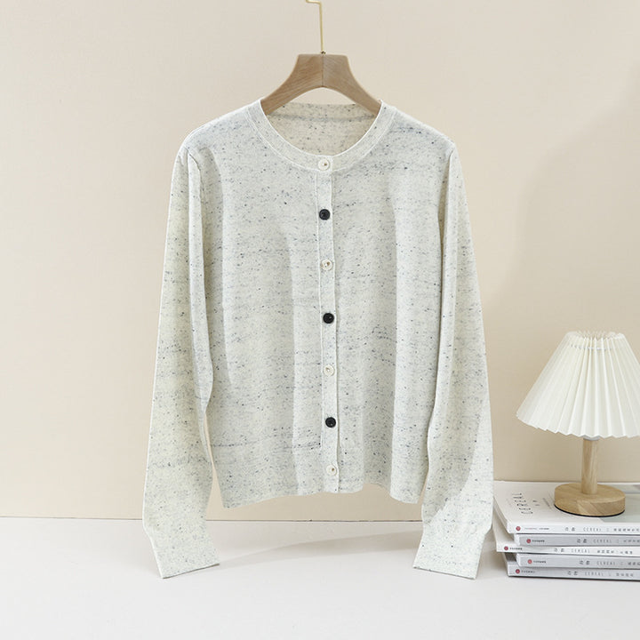Damen Leichter gestrickter Kurzcardigan mit Rundhals, Mélange‑Struktur und kontrastierenden Knöpfen Echo Archiv