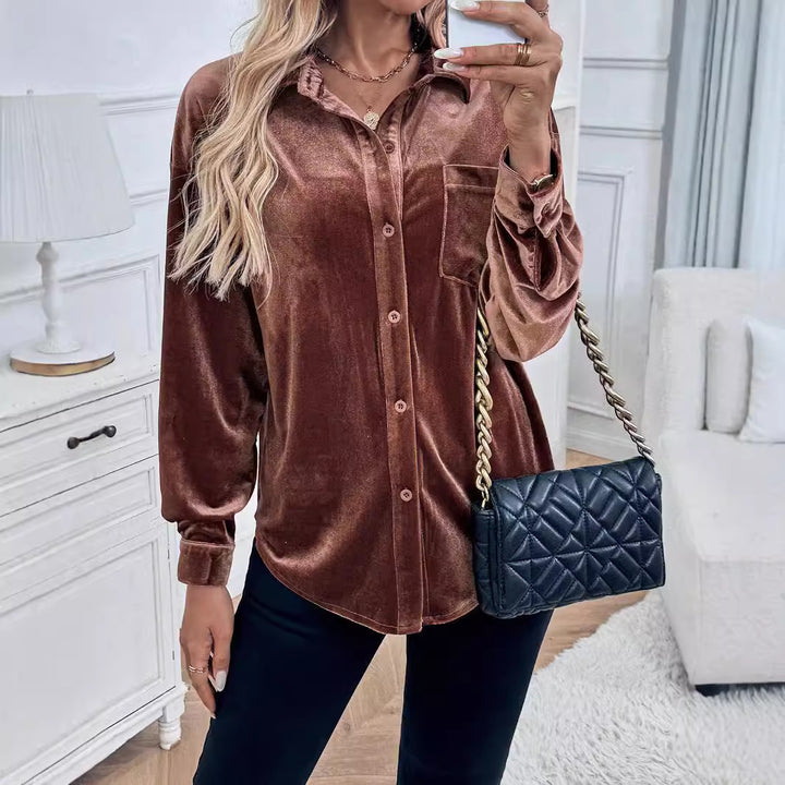 Damen Velours-Hemdbluse mit Brusttasche und klassischem Kragen Echoarchiv
