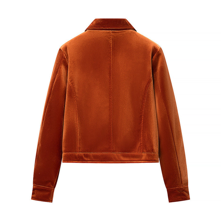 Damen Kurzjacke im Samt‑Look mit Hemdkragen, aufgesetzten Pattentaschen und goldfarbenen Zierknöpfen Echo Archiv