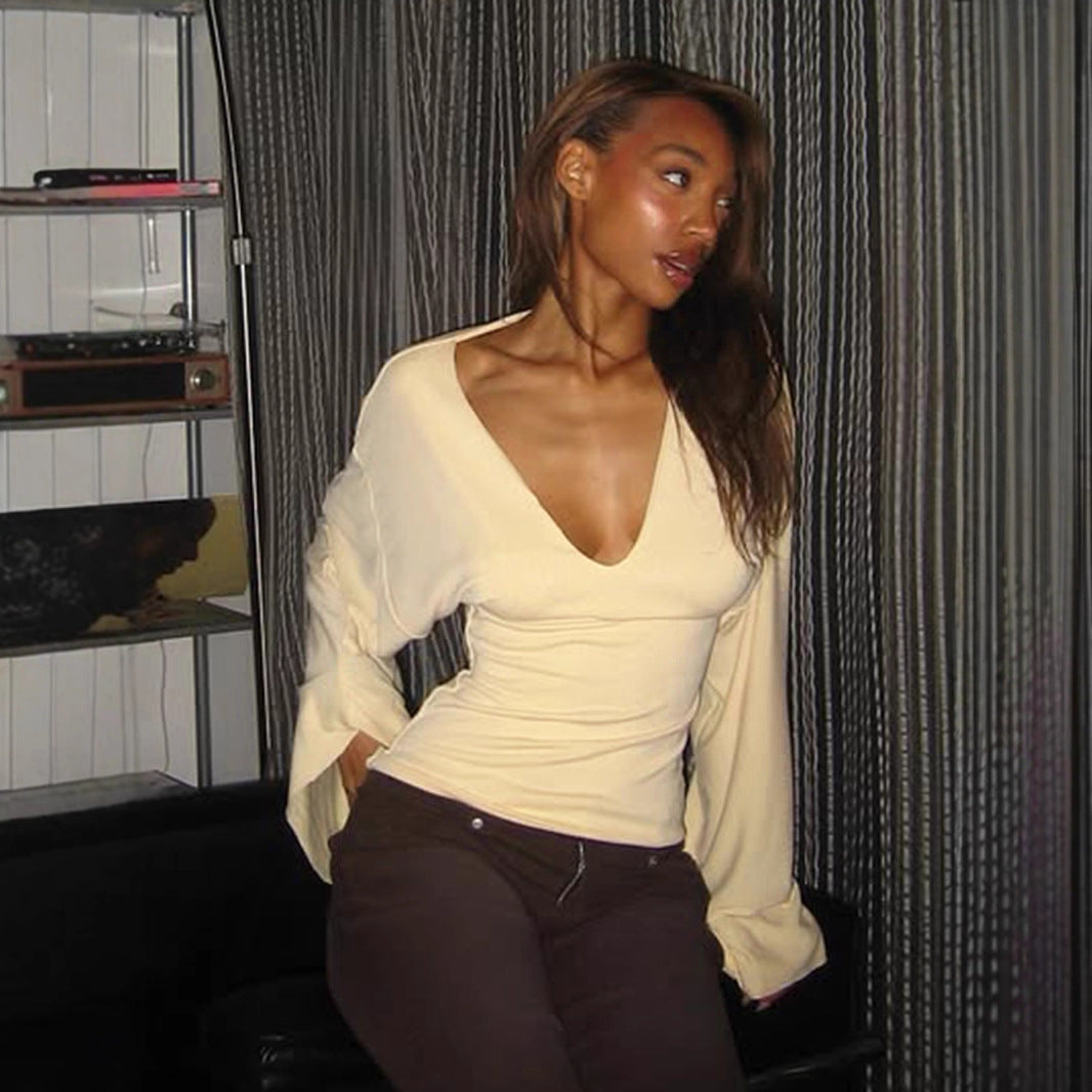 Damen nan tailliertes Langarm-Cropped-Shirt mit V‑Ausschnitt, überschnittener Schulter und soften Jersey-Qualität Echo Archiv