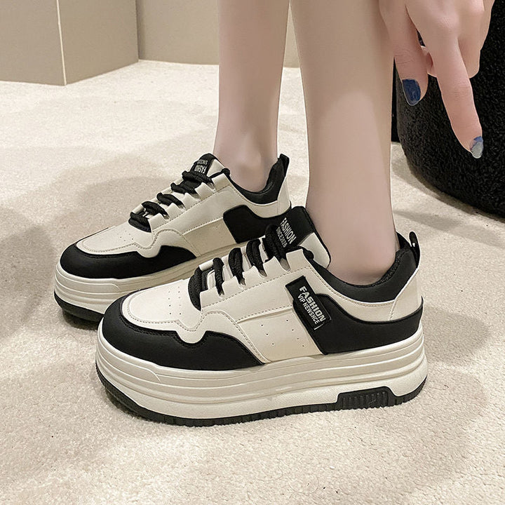 Damen Sneakers mit modernem Plateau-Design und atmungsaktiver Innenstruktur Echo Archiv