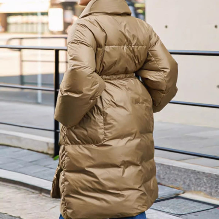 Damen Wattierter Longline-Parka mit Wickel-Bindegürtel und Volumenärmeln – Montévia