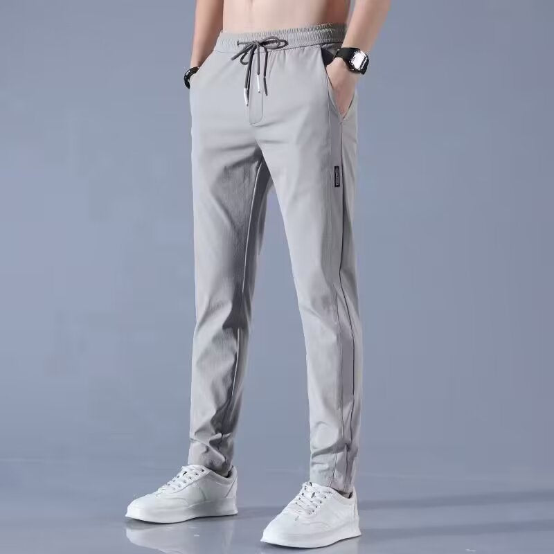 Herren Sportliche Jogginghose mit funktionalem Design Echoarchiv