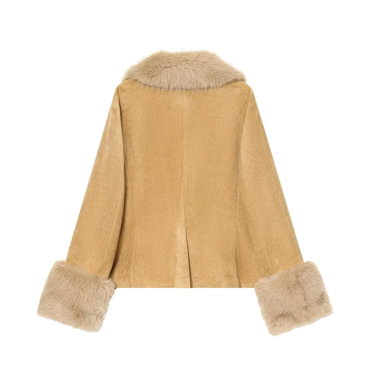 Damen Kurzjacke aus Veloursimitat mit voluminösem Schalkragen und Fellbündchen Echo Archiv