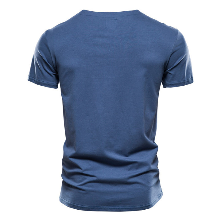 Herren Kurzarm-Shirt mit modernem Henley-Ausschnitt und Brusttasche Echoarchiv
