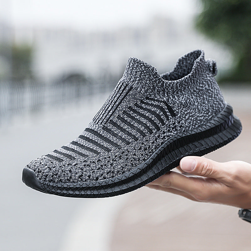 Unisex nan Slip-on Stricktrainer mit formstabilem Sockenschaft, reaktionsfreudiger Leichtsohle und rutschfester Profilkante Echo Archiv