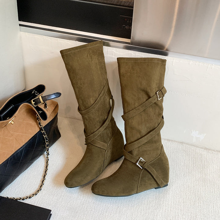Damen Kniehohe Velourslederstiefel mit Wickelriemen und flachem Keilabsatz Echo Archiv