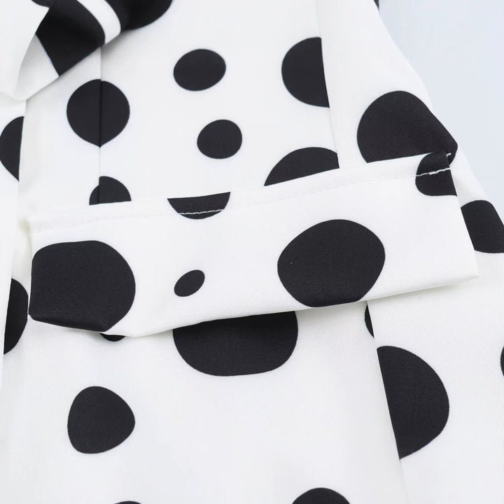 Damen Doppelreihiger Blazer im Polka‑Dot‑Design mit Spitzenbesetztem Revers Echoarchiv