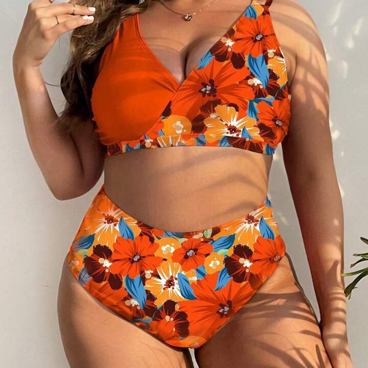 Damen Hochgeschnittener Bikini mit Wickeldesign und floralem Muster Echo Archiv