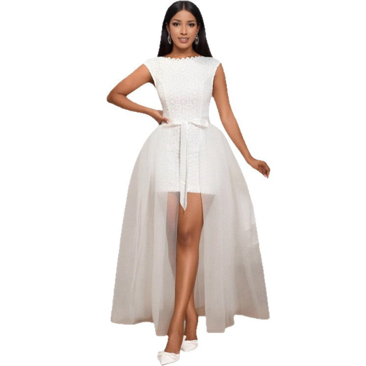 Damen Midi-Brautkleid mit verziertem Oberteil und transparentem Tüll Überrock Echo Archiv