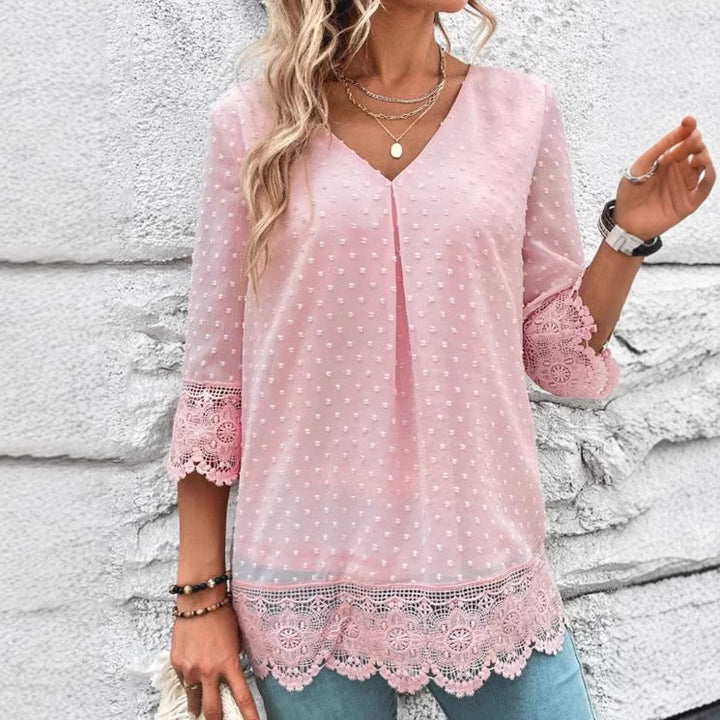 Damen nan transparente Chiffonbluse mit Pünktchenstruktur, Spitzenbesatz, V-Ausschnitt und dreiviertelärmeln Echo Archiv