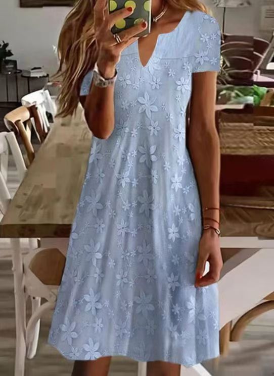 Damen nan knielanges A-Linien-Kleid aus Baumwollmix mit besticktem Broderie-Overlay, kurzen Ärmeln und V-Ausschnitt Echo Archiv