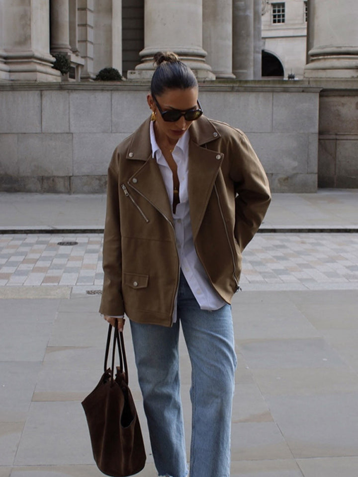 Damen Oversize-Bikerjacke aus Veloursimitat mit asymmetrischem Reißverschluss Echoarchiv