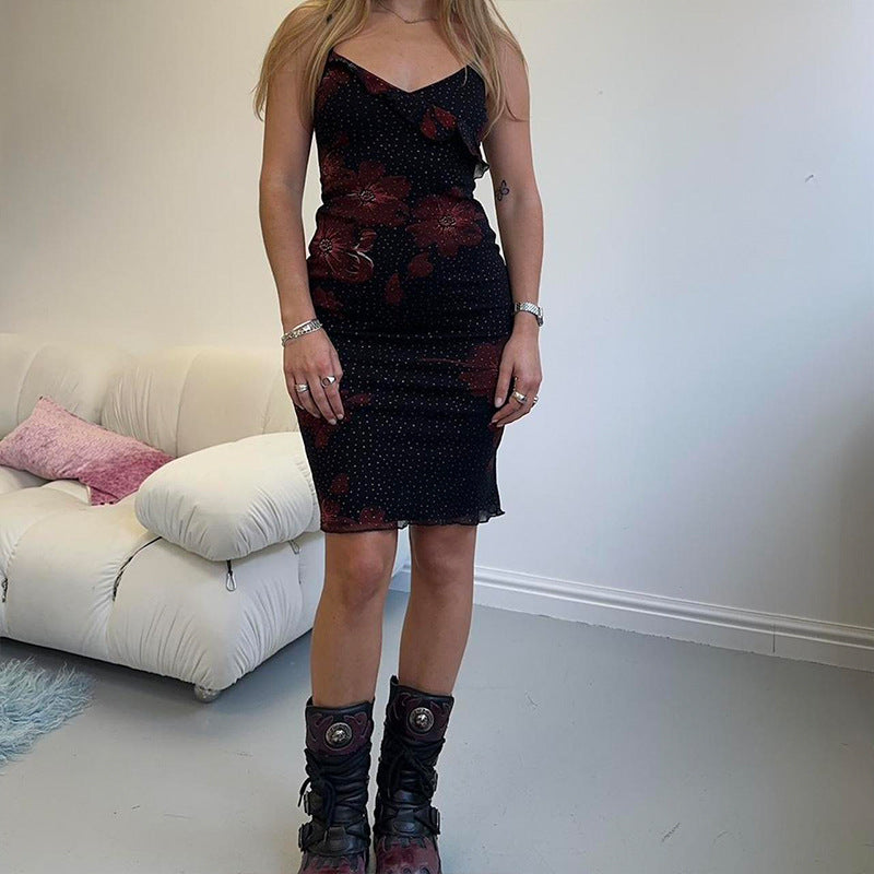 Damen figurbetontes Sommerkleid mit Rüschendetails und floralem Design Echo Archiv