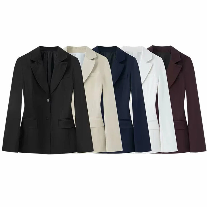 Damen nan schlanker Business-Blazer mit taillierter Schnittführung, fallendem Revers und Pattentaschen Echo Archiv
