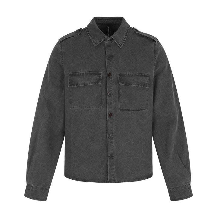 Herren Hemdjacke aus gewaschenem Denim mit Pattentaschen und Schulterklappen Echoarchiv