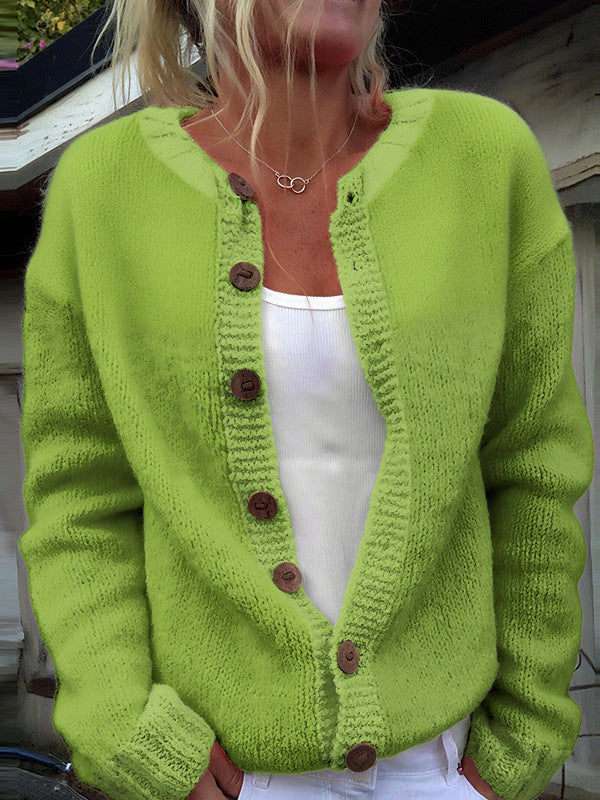 Damen nan kuscheliger Strickcardigan mit Zierholzknöpfen und Rundhalsausschnitt Echo Archiv