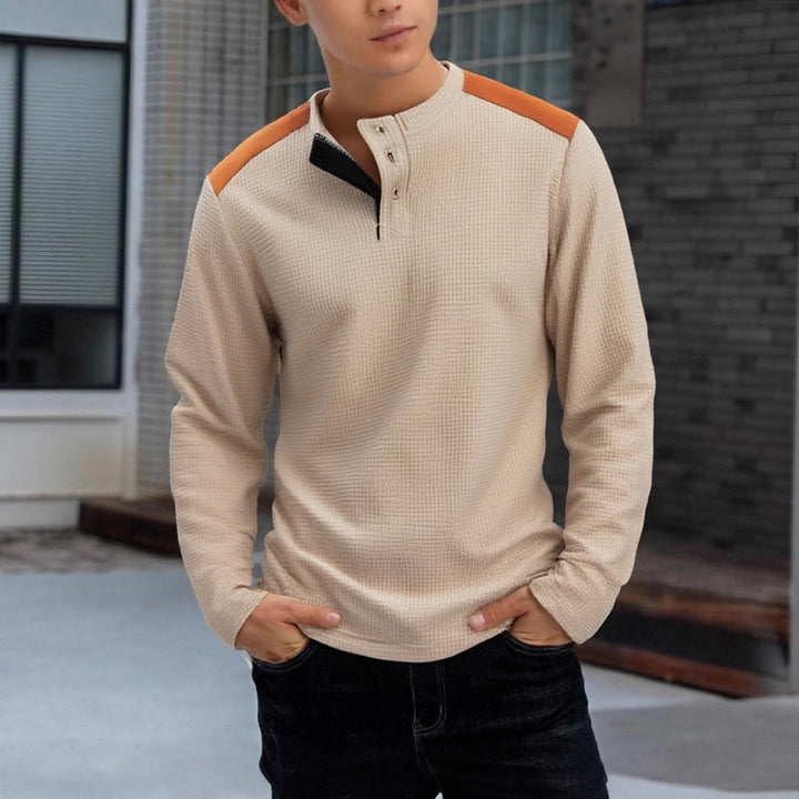 Herren strukturiertes Henley-Langarmshirt mit Stehkragen, Schulterpaspel und Waffelstruktur – Arvello