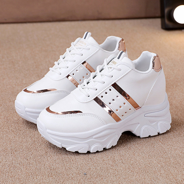 Damen Modische Plateau-Sneaker mit Chunky-Sohle und Metallic-Applikationen – Névara