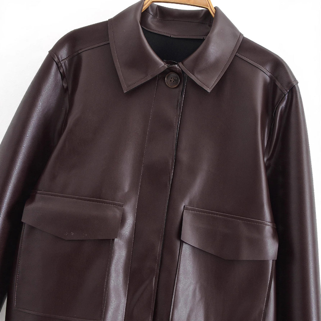 Damen Kurze Boxy-Lederoptikjacke mit Pattentaschen und Hemdkragen Echo Archiv