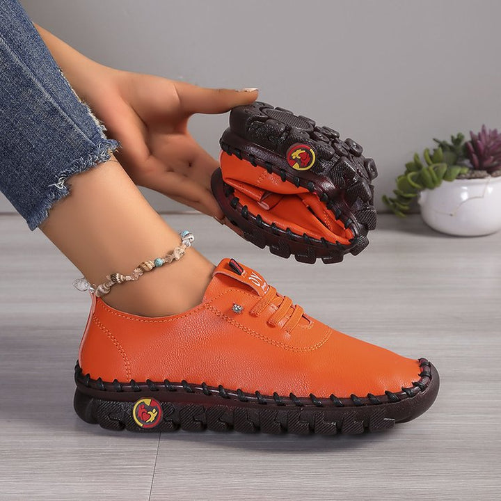 Damen  leichte Alltags-Slipper-Sneaker mit verdeckter Schnürung, elastischem Einstieg und griffiger Trailsohle Echo Archiv