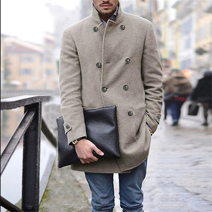 Herren eleganter Wintermantel mit doppelter Knopfleiste und wärmendem Innenfutter Echoarchiv