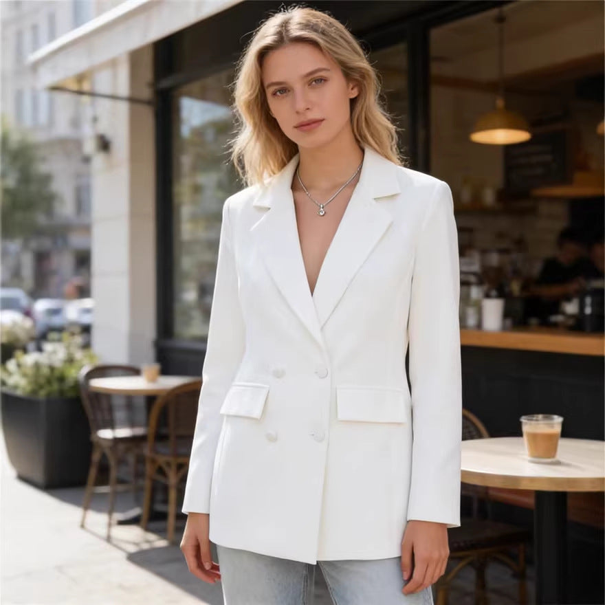 Damen taillierter Doppelreiher-Blazer mit Pattentaschen und Wiener Nähten Echo Archiv