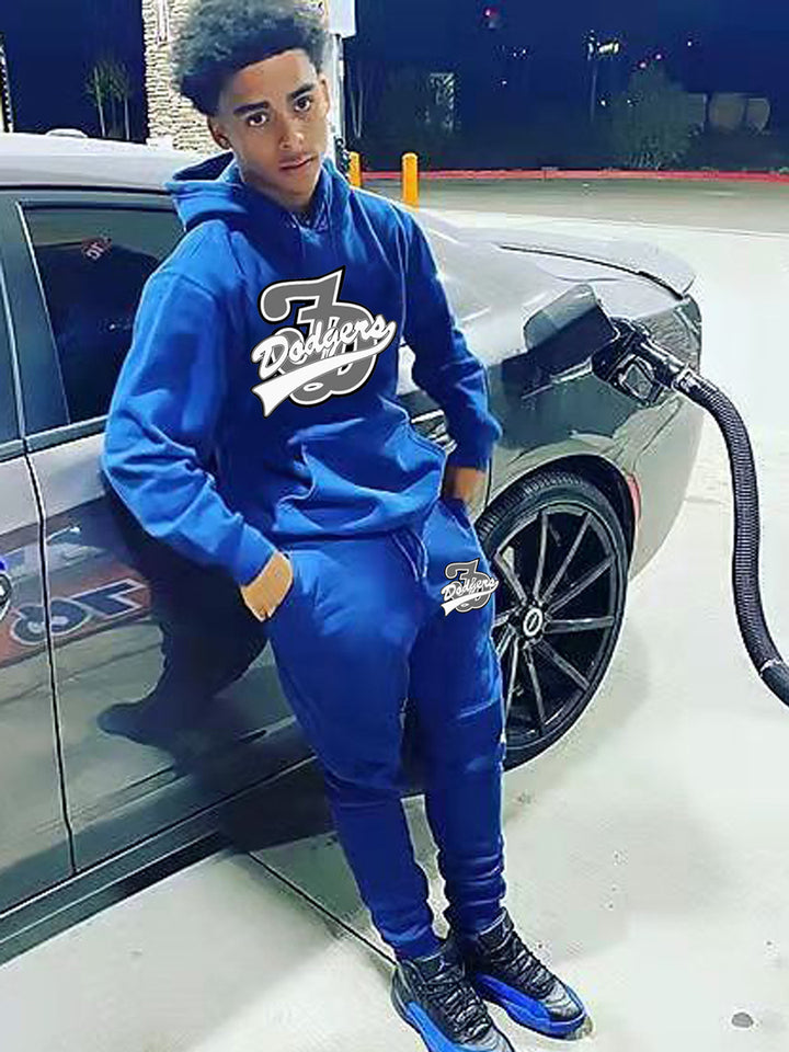 Herren Sport Hoodie und Jogginghose Set mit auffälligem Print Echoarchiv