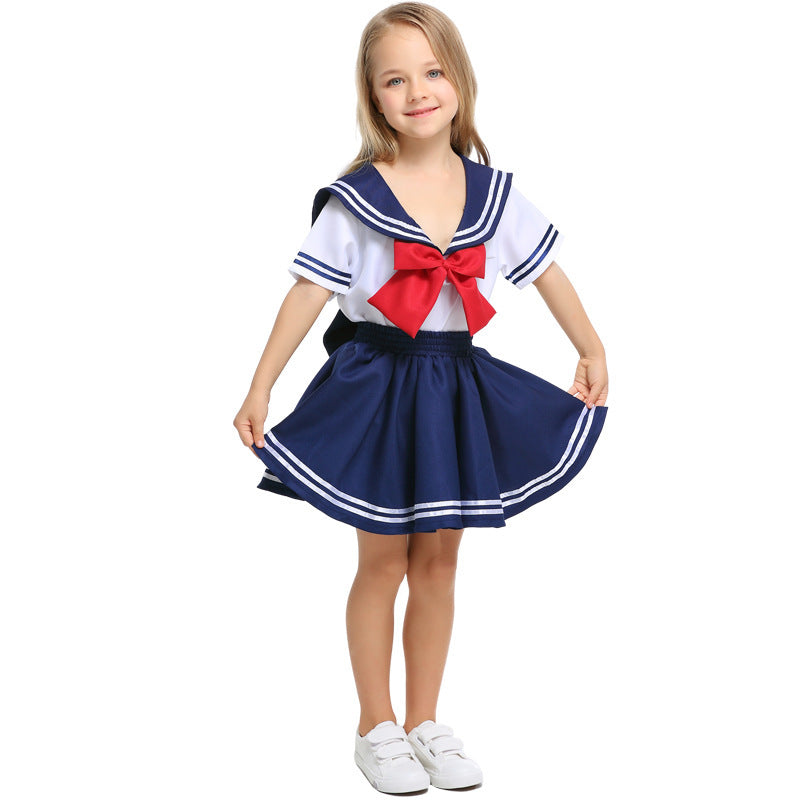 Mädchen Matrosen Outfit mit Rüschen und Schleifen Echo Archiv